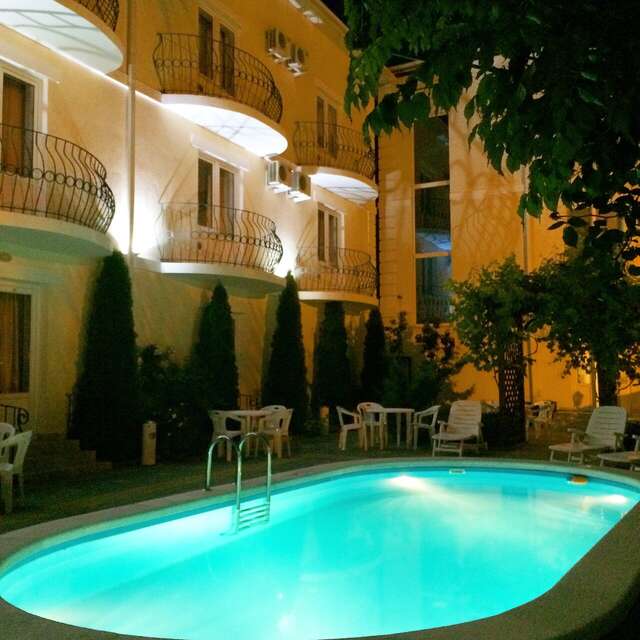 Гостевой дом Золотой Каштан Архипо-Осиповка-5